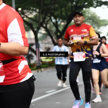 Runner Photo 8084473