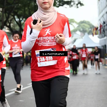 Runner Photo 8084481