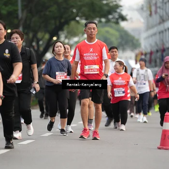 Runner Photo 8084514