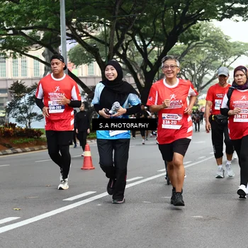 Runner Photo 8084544
