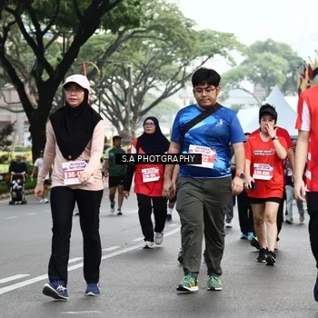 Runner Photo 8084576
