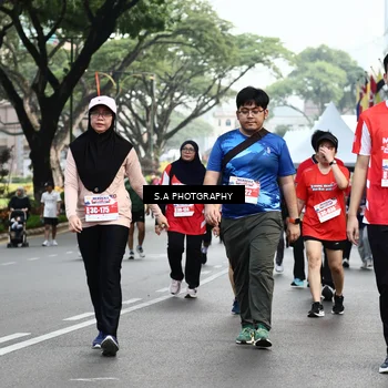 Runner Photo 8084585