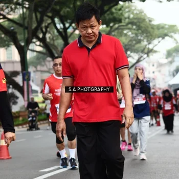Runner Photo 8084600