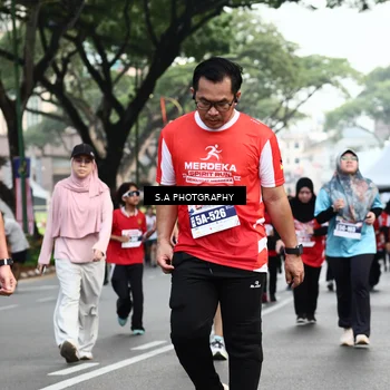 Runner Photo 8084623