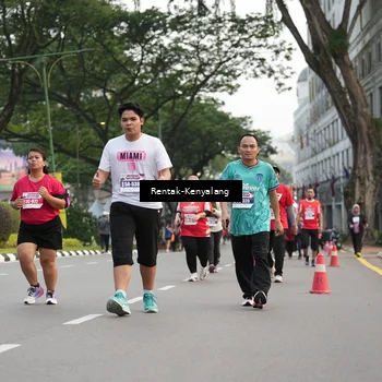 Runner Photo 8084638