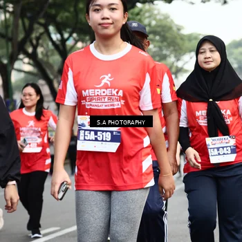Runner Photo 8084642