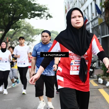 Runner Photo 8084661