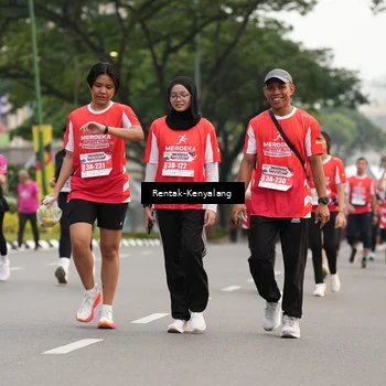 Runner Photo 8084710