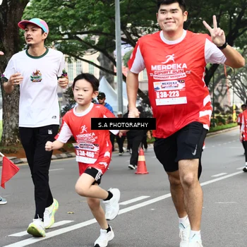 Runner Photo 8084754
