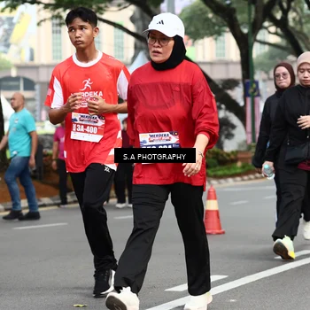 Runner Photo 8084766