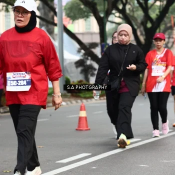 Runner Photo 8084776