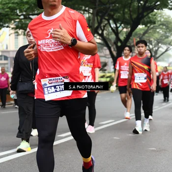 Runner Photo 8084780