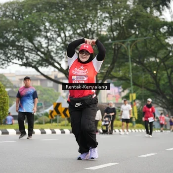 Runner Photo 8084796