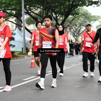 Runner Photo 8084797