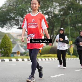 Runner Photo 8084819