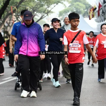 Runner Photo 8084834