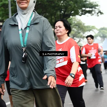 Runner Photo 8084865
