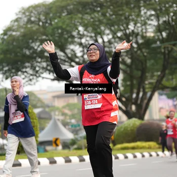 Runner Photo 8084867