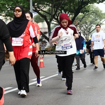 Runner Photo 8084891