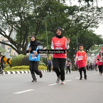 Runner Photo 8084917