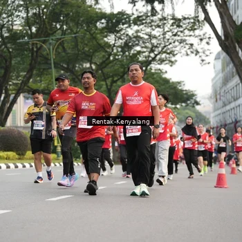 Runner Photo 8084947