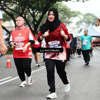 Runner Photo 8084964