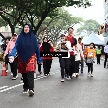 Runner Photo 8084986