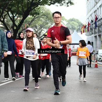 Runner Photo 8084996