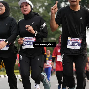 Runner Photo 8084999