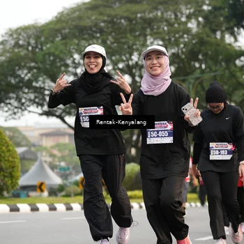 Runner Photo 8085002
