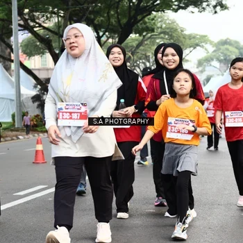 Runner Photo 8085006