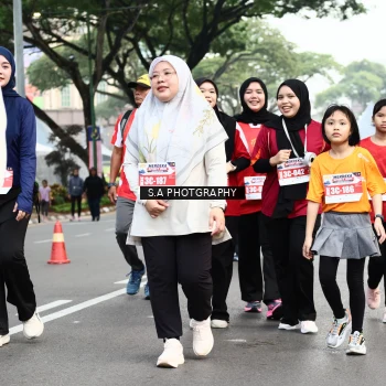 Runner Photo 8085009
