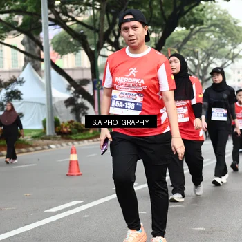 Runner Photo 8085046
