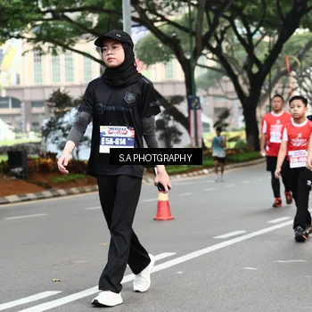 Runner Photo 8085062