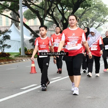 Runner Photo 8085072
