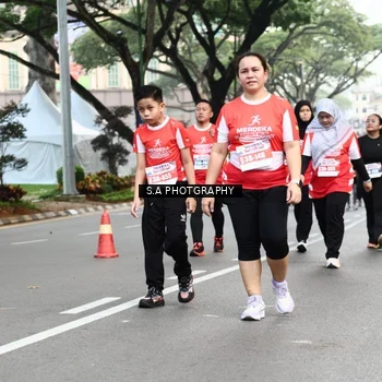 Runner Photo 8085077