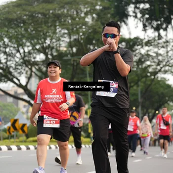 Runner Photo 8085117