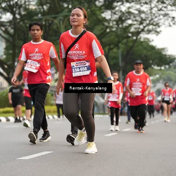 Runner Photo 8085200