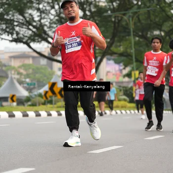 Runner Photo 8085201