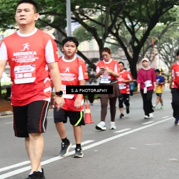 Runner Photo 8085314