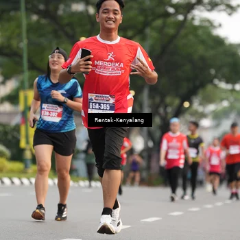 Runner Photo 8085334