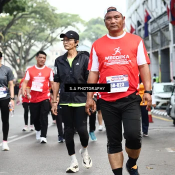 Runner Photo 8085368