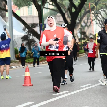 Runner Photo 8085369