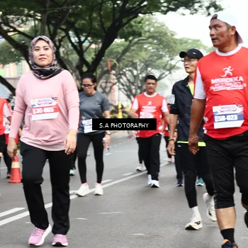 Runner Photo 8085383