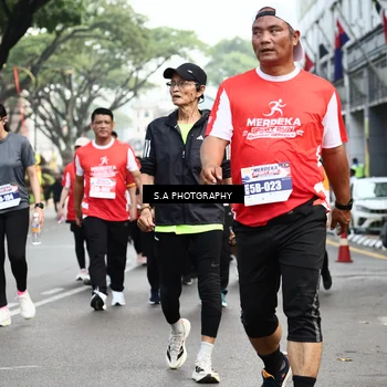 Runner Photo 8085387