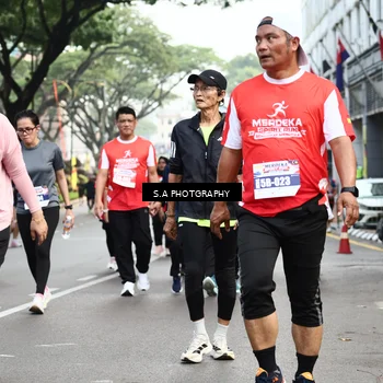 Runner Photo 8085407