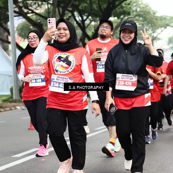Runner Photo 8085420
