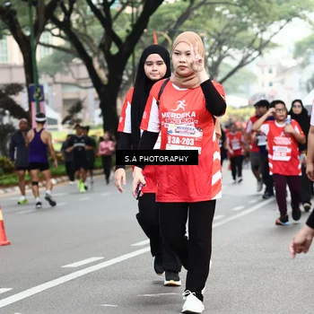Runner Photo 8085432