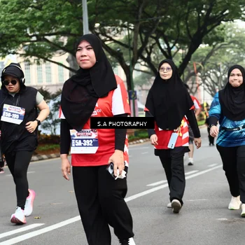 Runner Photo 8085445