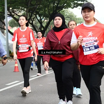 Runner Photo 8085471